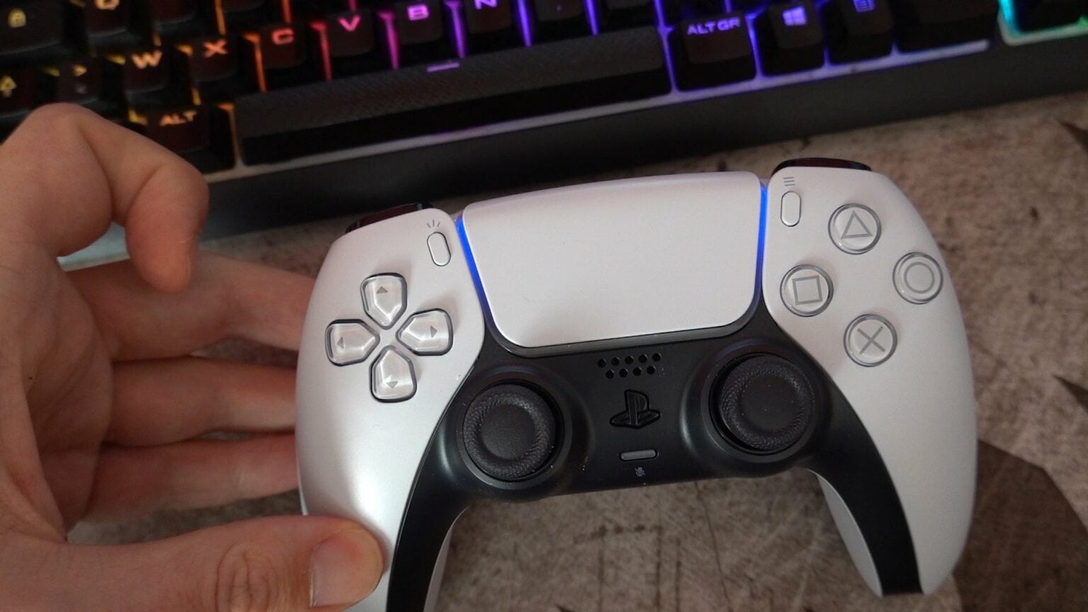 Comment Brancher La Manette DualSense PS5 Sur PC En Bluetooth