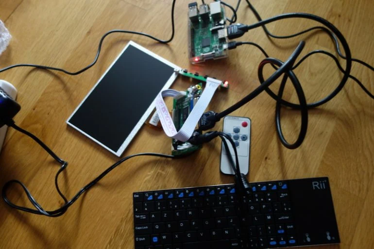 Tuto : Branchement ecran LCD Tontec 7 pouces sur Raspberry PI 2