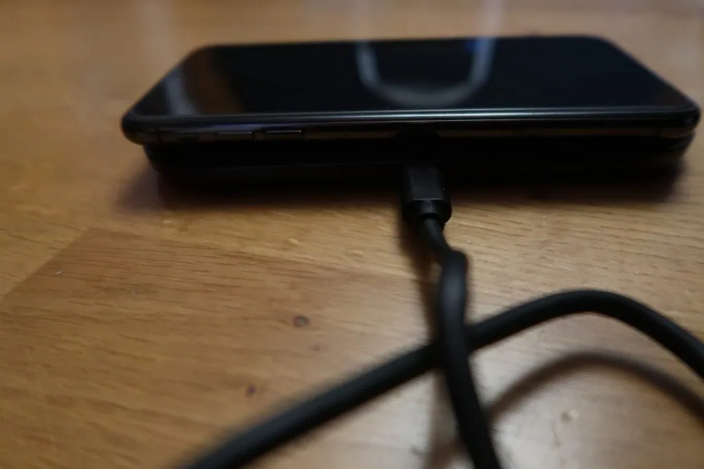 Test du chargeur sans fil rapide à 5 bobines Choetech