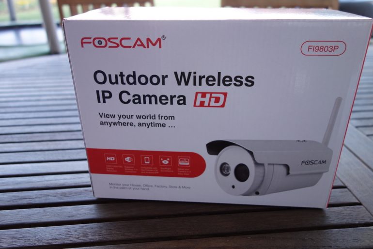 Avis sur la caméra IP extérieure Foscam FI9803P