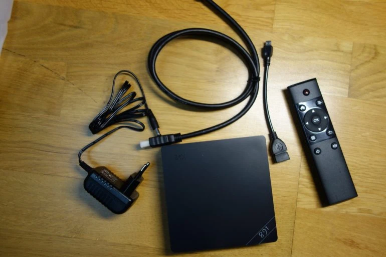 Unboxing et test de la box Android 5.1 de VicTsing
