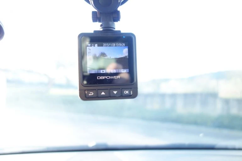 Test de la Dash Cam DBPOWER