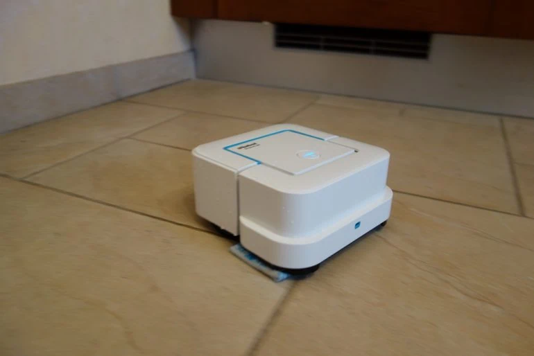 Test du robot laveur iRobot Braava Jet 240