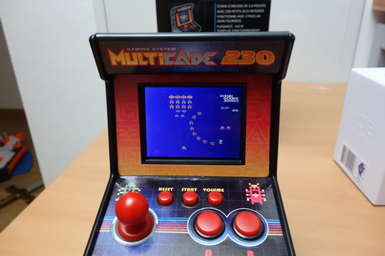 Test de la mini borne d'arcade multicade 230