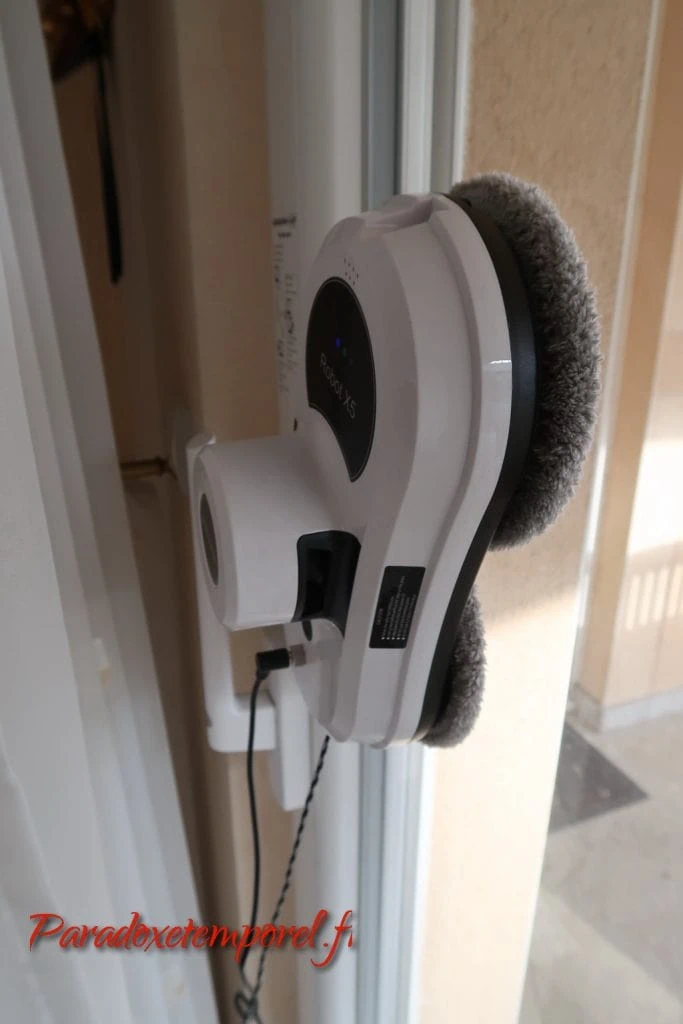 Test du robot laveur de vitre Alfawise S60