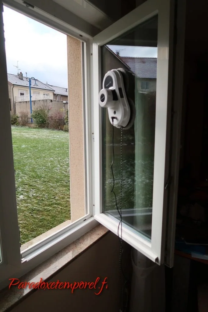 Test du robot laveur de vitre Alfawise S60