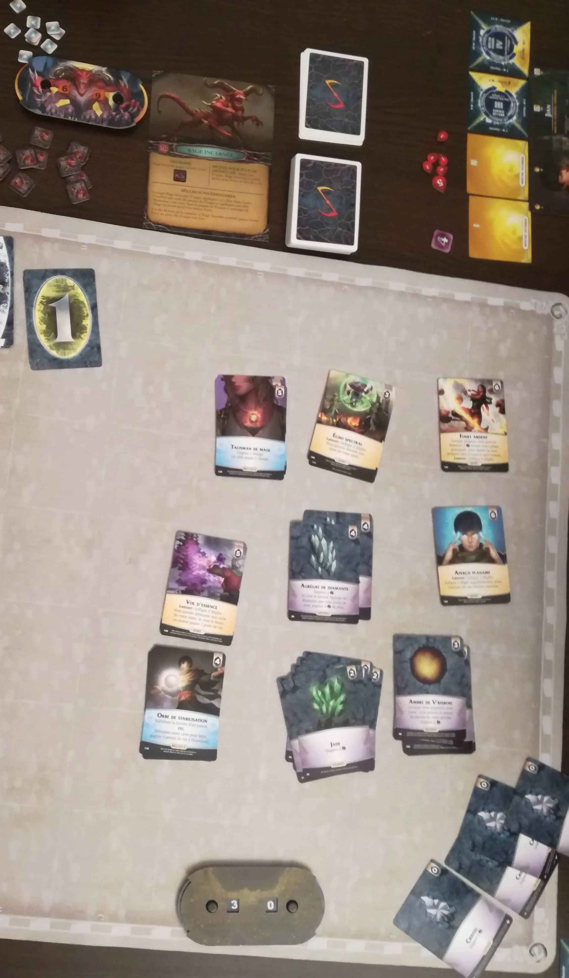 Aeon's End, le deck building d'un nouveau genre est chez Matagot