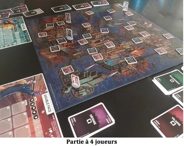Batman Le Sauveur de Gotham City, Vilains ou Héros choisissez votre camp chez Topi Games