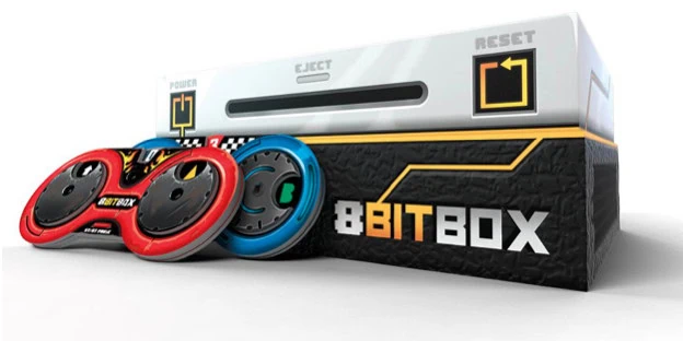 8 Bit Box, éteignez votre téléviseur et allumez votre console chez Iello