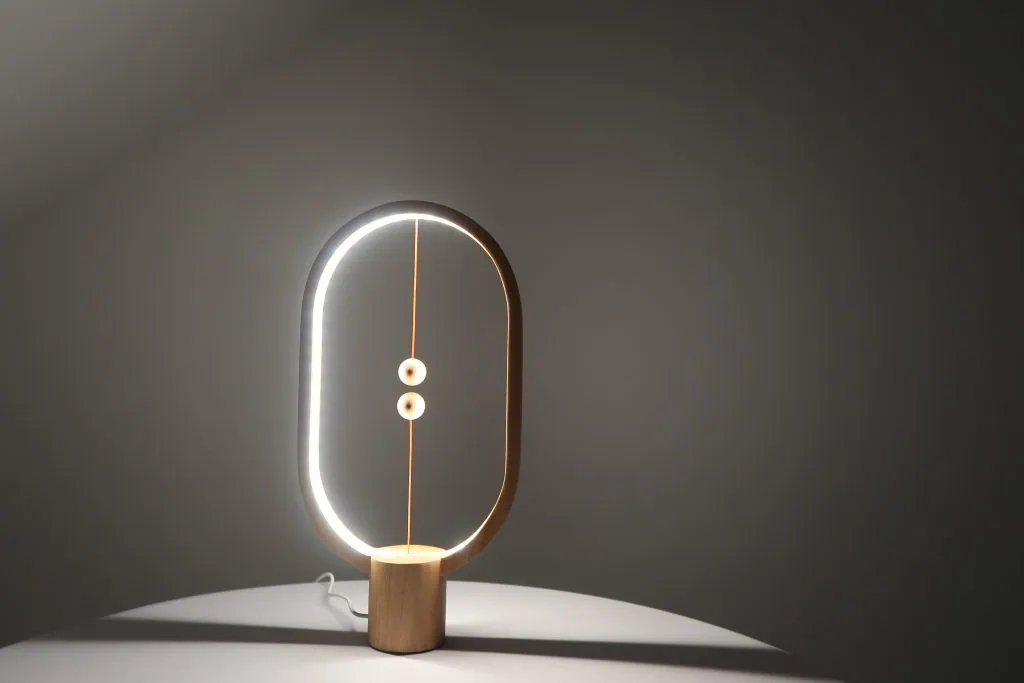 heng balance lamp