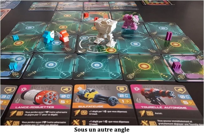 Test de Tiny Epic Mechs de Scott Almes chez Gamelyn Games et Pixie Games