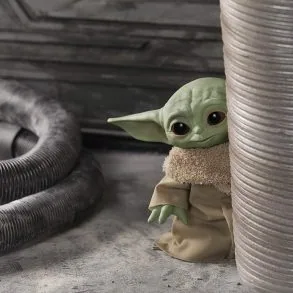 Les peluches Baby Yoda arrivent