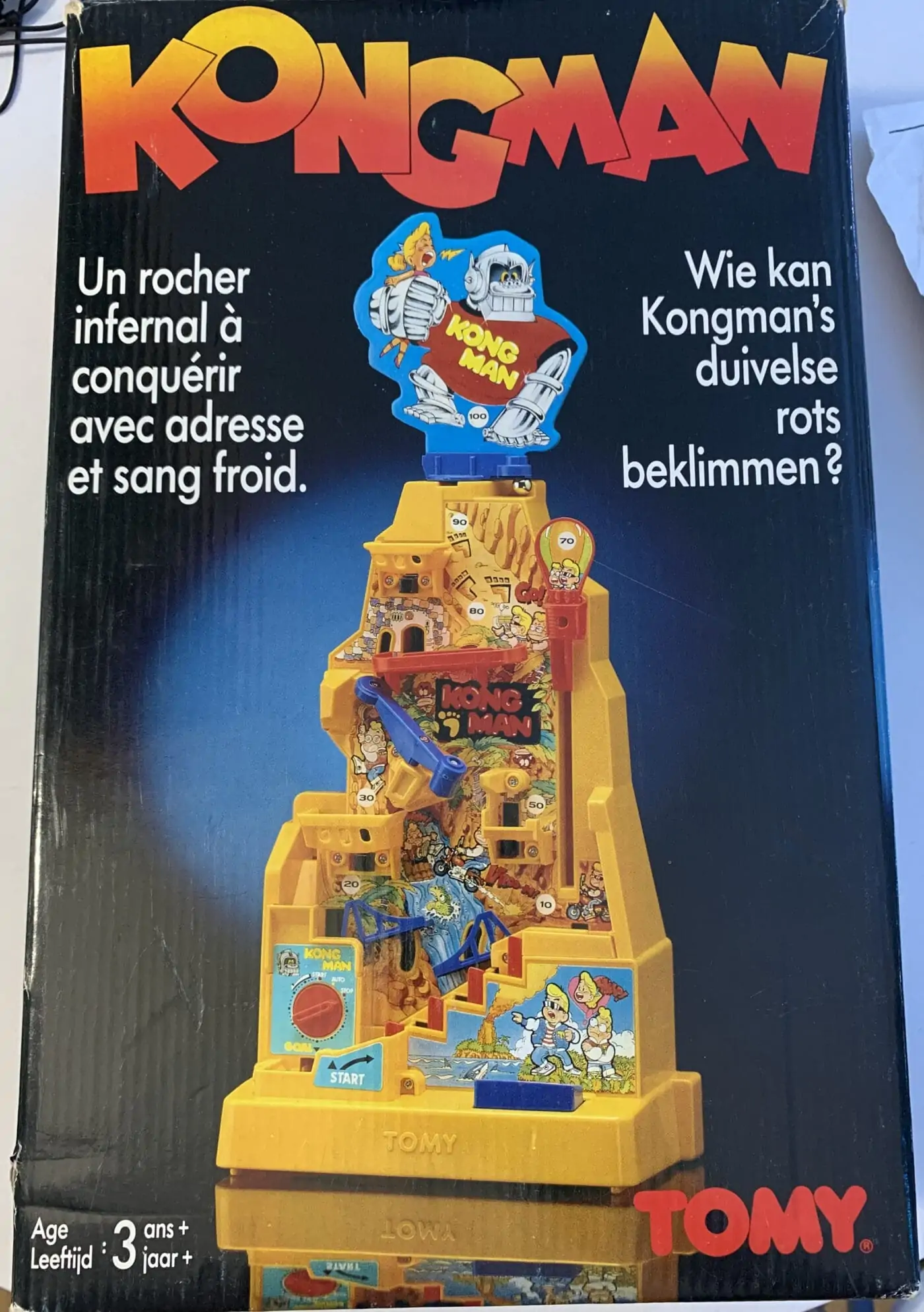 Boite face avant Kongman de Tomy