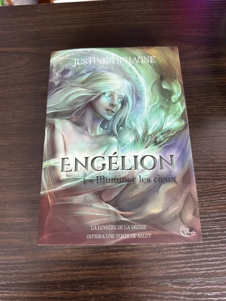 livre Engélion tome 1 de Justine Tiphagne