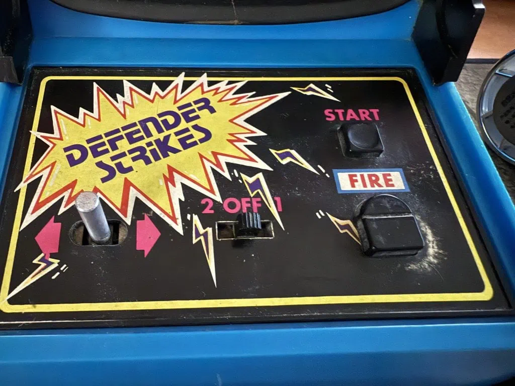joystick Defender Strikes retrogaming