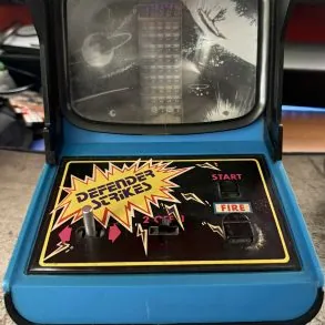 Test et avis de Defender Strikes retrogaming