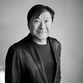 Koji Suzuki est mort : l&rsquo;auteur japonais de Ring s&rsquo;éteint à 68 ans